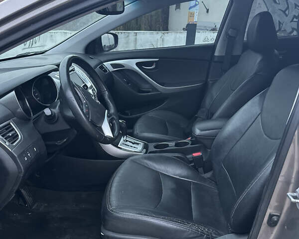 Коричневый Хендай Элантра, объемом двигателя 1.8 л и пробегом 230 тыс. км за 7700 $, фото 14 на Automoto.ua