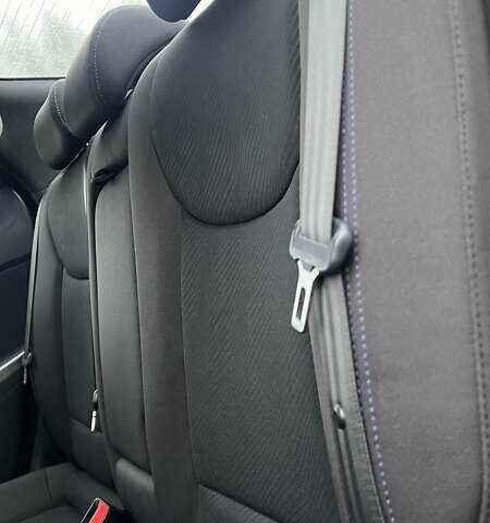 Коричневый Хендай Элантра, объемом двигателя 1.8 л и пробегом 107 тыс. км за 9800 $, фото 50 на Automoto.ua