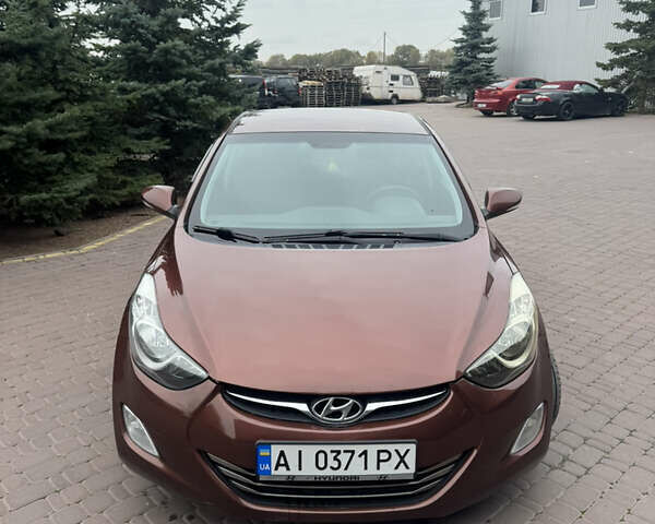 Коричневый Хендай Элантра, объемом двигателя 1.8 л и пробегом 268 тыс. км за 7800 $, фото 1 на Automoto.ua