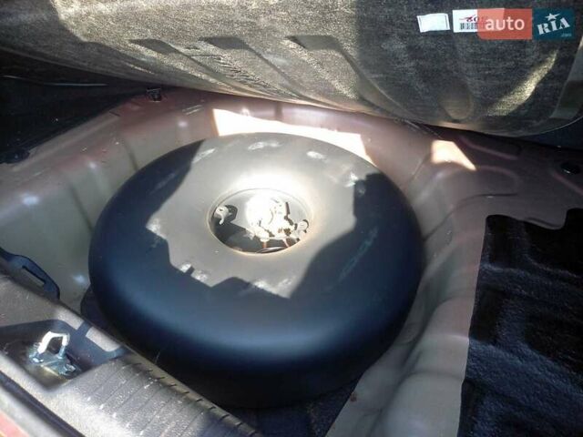 Коричневый Хендай Элантра, объемом двигателя 1.8 л и пробегом 155 тыс. км за 8000 $, фото 12 на Automoto.ua