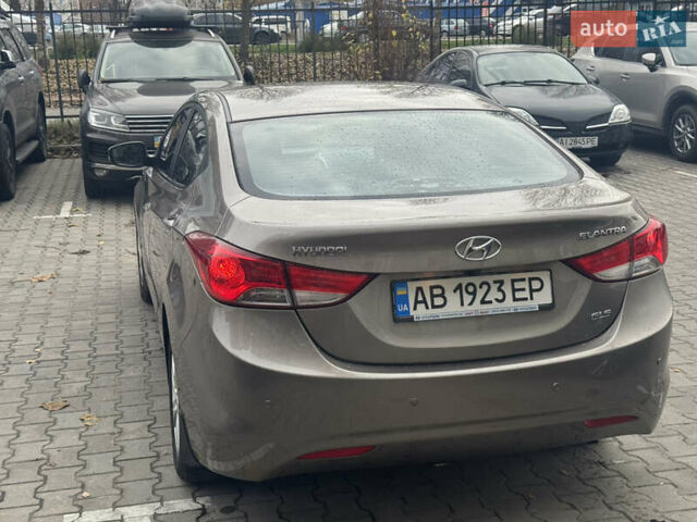 Коричневый Хендай Элантра, объемом двигателя 1.8 л и пробегом 176 тыс. км за 8400 $, фото 5 на Automoto.ua