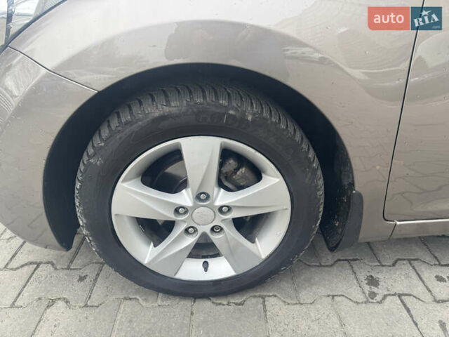 Коричневый Хендай Элантра, объемом двигателя 1.8 л и пробегом 176 тыс. км за 8400 $, фото 22 на Automoto.ua