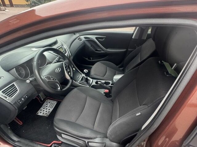 Коричневый Хендай Элантра, объемом двигателя 1.8 л и пробегом 268 тыс. км за 7800 $, фото 10 на Automoto.ua