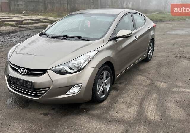 Коричневый Хендай Элантра, объемом двигателя 1.8 л и пробегом 107 тыс. км за 9800 $, фото 16 на Automoto.ua