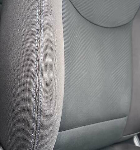 Коричневый Хендай Элантра, объемом двигателя 1.8 л и пробегом 107 тыс. км за 9800 $, фото 54 на Automoto.ua