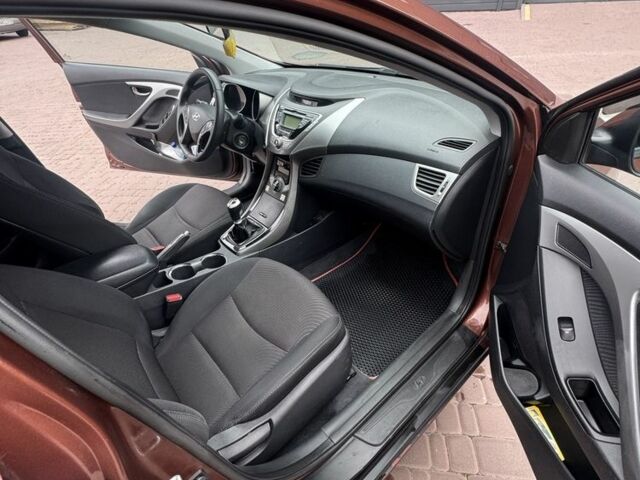 Коричневый Хендай Элантра, объемом двигателя 1.8 л и пробегом 268 тыс. км за 7800 $, фото 16 на Automoto.ua