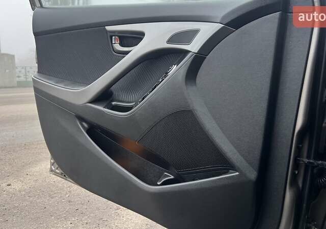 Коричневый Хендай Элантра, объемом двигателя 1.8 л и пробегом 107 тыс. км за 9800 $, фото 41 на Automoto.ua