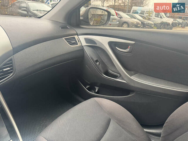 Коричневый Хендай Элантра, объемом двигателя 1.8 л и пробегом 176 тыс. км за 8400 $, фото 36 на Automoto.ua