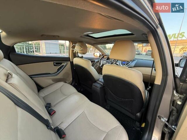 Коричневый Хендай Элантра, объемом двигателя 1.59 л и пробегом 119 тыс. км за 11450 $, фото 22 на Automoto.ua