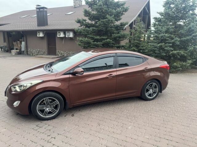 Коричневый Хендай Элантра, объемом двигателя 1.8 л и пробегом 268 тыс. км за 7800 $, фото 2 на Automoto.ua