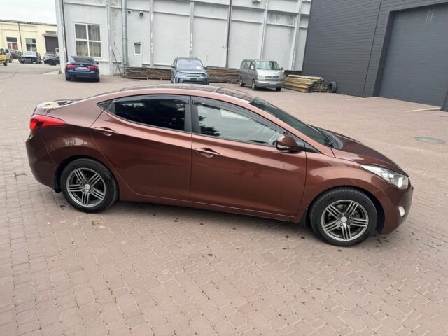 Коричневый Хендай Элантра, объемом двигателя 1.8 л и пробегом 268 тыс. км за 7800 $, фото 7 на Automoto.ua