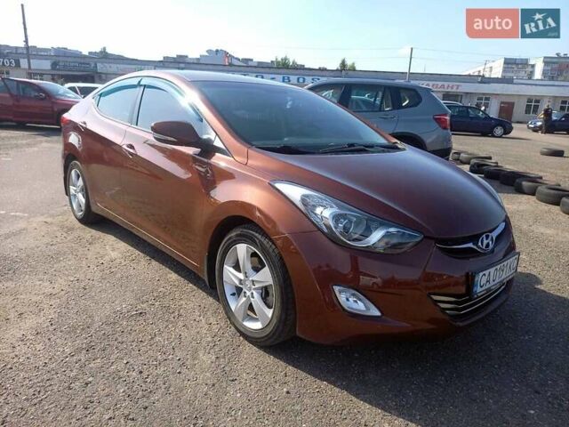 Коричневый Хендай Элантра, объемом двигателя 1.8 л и пробегом 155 тыс. км за 8000 $, фото 3 на Automoto.ua