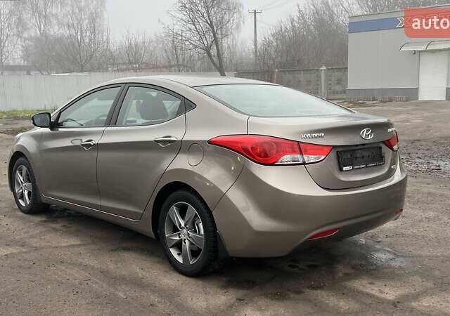 Коричневый Хендай Элантра, объемом двигателя 1.8 л и пробегом 107 тыс. км за 9800 $, фото 20 на Automoto.ua
