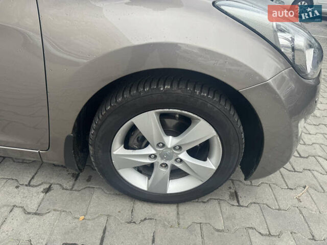 Коричневый Хендай Элантра, объемом двигателя 1.8 л и пробегом 176 тыс. км за 8400 $, фото 23 на Automoto.ua