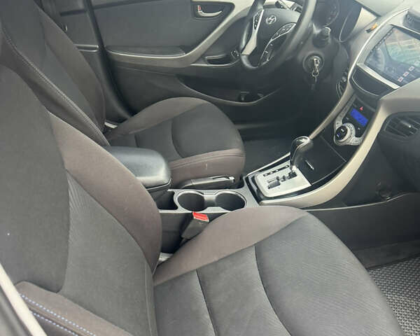 Коричневый Хендай Элантра, объемом двигателя 1.8 л и пробегом 176 тыс. км за 8400 $, фото 28 на Automoto.ua