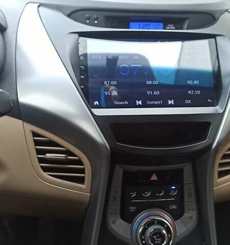 Коричневый Хендай Элантра, объемом двигателя 1.8 л и пробегом 220 тыс. км за 7800 $, фото 6 на Automoto.ua