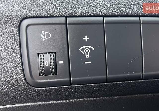 Коричневый Хендай Элантра, объемом двигателя 1.8 л и пробегом 107 тыс. км за 9800 $, фото 49 на Automoto.ua