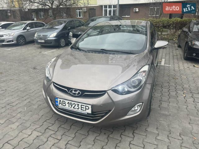 Коричневый Хендай Элантра, объемом двигателя 1.8 л и пробегом 176 тыс. км за 8400 $, фото 6 на Automoto.ua