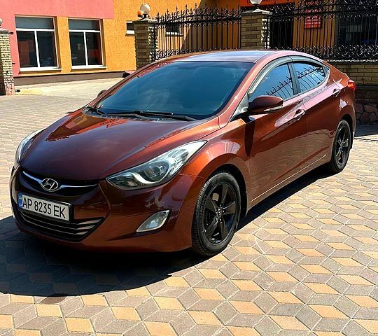 Коричневый Хендай Элантра, объемом двигателя 1.8 л и пробегом 114 тыс. км за 8950 $, фото 1 на Automoto.ua