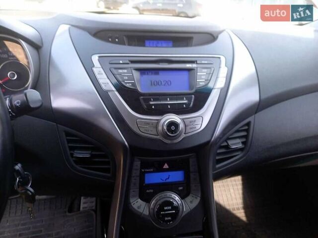 Коричневый Хендай Элантра, объемом двигателя 1.8 л и пробегом 155 тыс. км за 8000 $, фото 27 на Automoto.ua