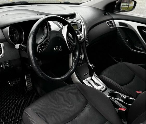 Коричневий Хендай Елантра, об'ємом двигуна 1.8 л та пробігом 167 тис. км за 8500 $, фото 5 на Automoto.ua