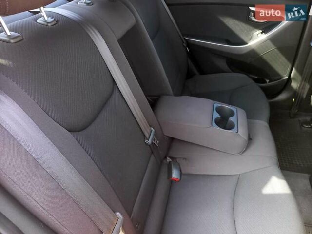 Коричневый Хендай Элантра, объемом двигателя 1.8 л и пробегом 155 тыс. км за 8000 $, фото 13 на Automoto.ua