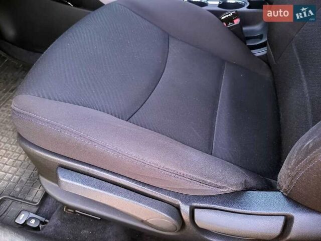 Коричневый Хендай Элантра, объемом двигателя 1.8 л и пробегом 155 тыс. км за 8000 $, фото 22 на Automoto.ua