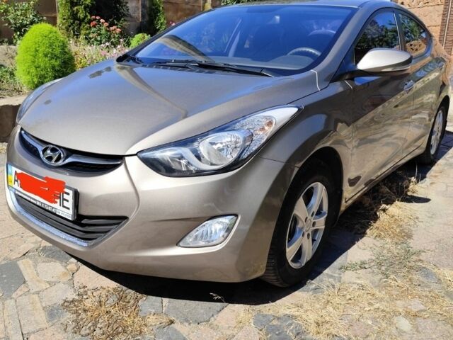 Коричневый Хендай Элантра, объемом двигателя 1.6 л и пробегом 90 тыс. км за 9932 $, фото 3 на Automoto.ua