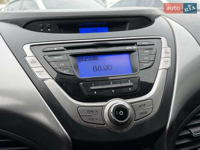 Коричневый Хендай Элантра, объемом двигателя 1.59 л и пробегом 247 тыс. км за 8900 $, фото 27 на Automoto.ua