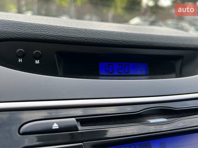 Коричневый Хендай Элантра, объемом двигателя 1.59 л и пробегом 140 тыс. км за 9700 $, фото 17 на Automoto.ua