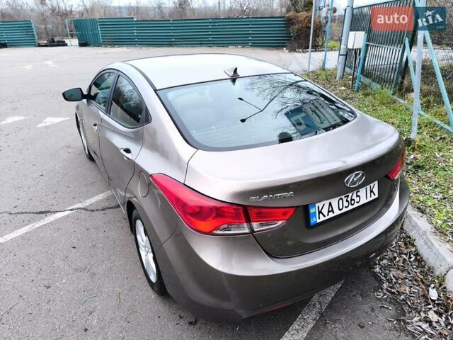 Коричневый Хендай Элантра, объемом двигателя 1.8 л и пробегом 197 тыс. км за 6900 $, фото 7 на Automoto.ua