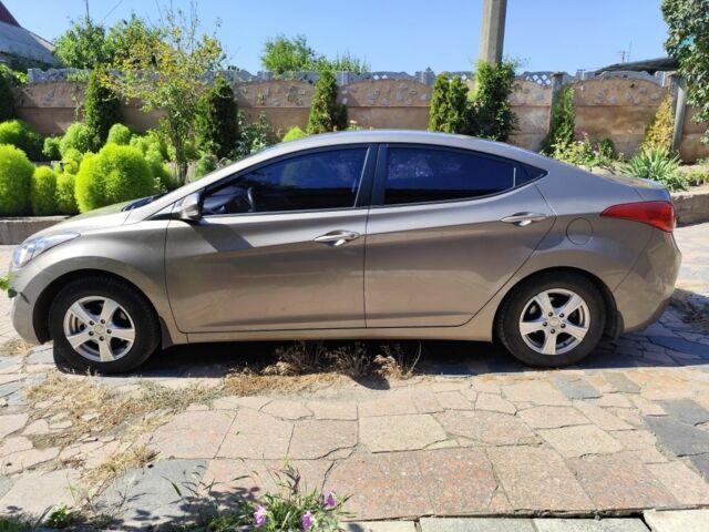 Коричневый Хендай Элантра, объемом двигателя 1.6 л и пробегом 90 тыс. км за 9932 $, фото 1 на Automoto.ua