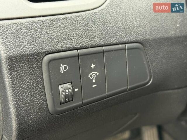 Коричневый Хендай Элантра, объемом двигателя 1.59 л и пробегом 247 тыс. км за 8900 $, фото 29 на Automoto.ua