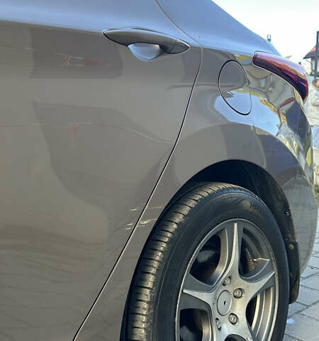 Хендай Элантра 2014 в Львове на Automoto.ua Коричневый Хендай Элантра, объемом двигателя 1.59 л и пробегом 104 тыс. км за 9000 $, фото 5 на Automoto.ua