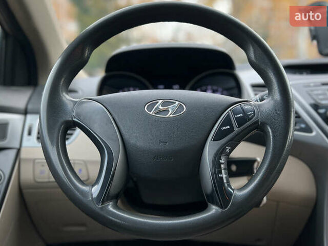 Коричневий Хендай Елантра, об'ємом двигуна 1.8 л та пробігом 239 тис. км за 8999 $, фото 9 на Automoto.ua