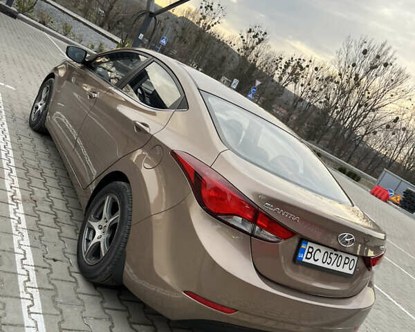 Коричневый Хендай Элантра, объемом двигателя 1.59 л и пробегом 104 тыс. км за 9300 $, фото 5 на Automoto.ua
