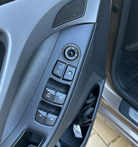 Хендай Элантра 2014 в Львове на Automoto.ua Коричневый Хендай Элантра, объемом двигателя 1.59 л и пробегом 104 тыс. км за 9000 $, фото 14 на Automoto.ua