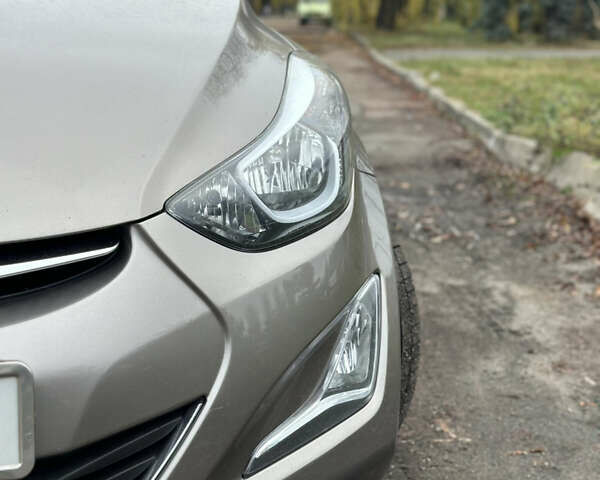 Коричневый Хендай Элантра, объемом двигателя 1.8 л и пробегом 128 тыс. км за 9500 $, фото 9 на Automoto.ua