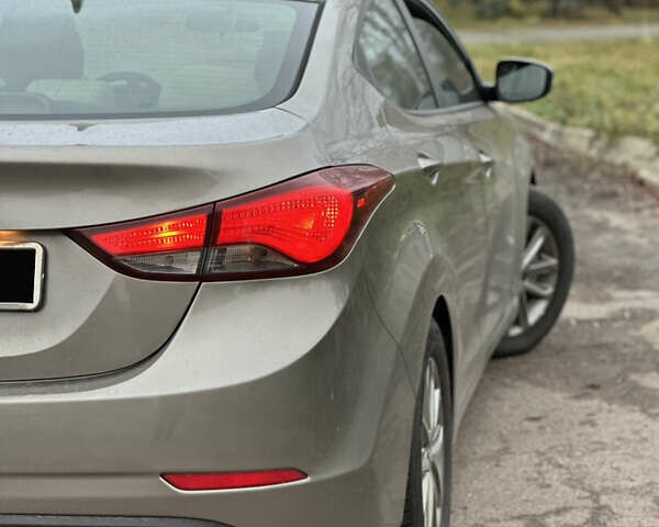 Коричневый Хендай Элантра, объемом двигателя 1.8 л и пробегом 128 тыс. км за 9500 $, фото 21 на Automoto.ua