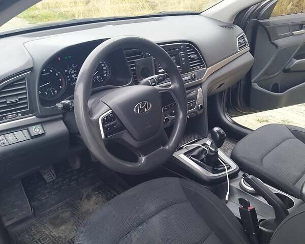 Коричневий Хендай Елантра, об'ємом двигуна 1.59 л та пробігом 326 тис. км за 12200 $, фото 2 на Automoto.ua