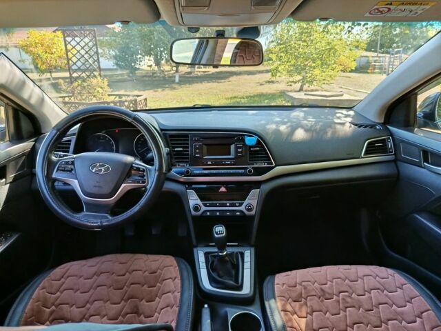 Коричневый Хендай Элантра, объемом двигателя 1.6 л и пробегом 86 тыс. км за 12300 $, фото 17 на Automoto.ua