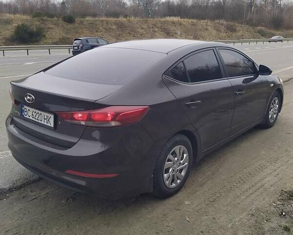Коричневий Хендай Елантра, об'ємом двигуна 1.59 л та пробігом 326 тис. км за 12200 $, фото 4 на Automoto.ua