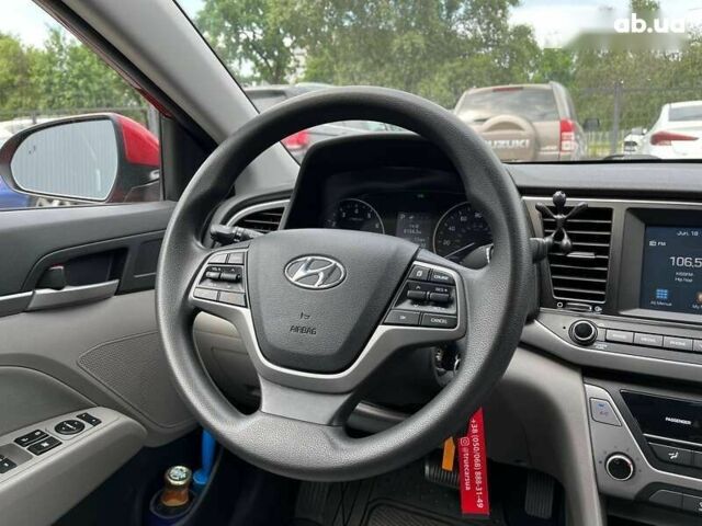 Красный Хендай Элантра, объемом двигателя 2 л и пробегом 67 тыс. км за 14000 $, фото 9 на Automoto.ua