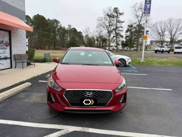 Красный Хендай Элантра, объемом двигателя 2 л и пробегом 78 тыс. км за 2600 $, фото 5 на Automoto.ua