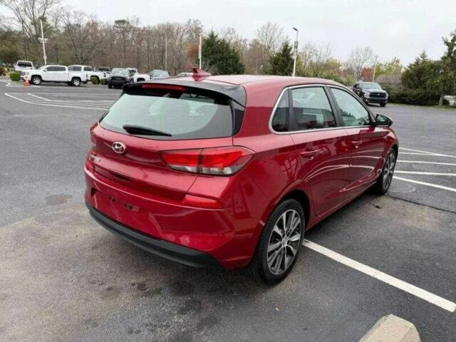 Красный Хендай Элантра, объемом двигателя 2 л и пробегом 78 тыс. км за 2600 $, фото 3 на Automoto.ua