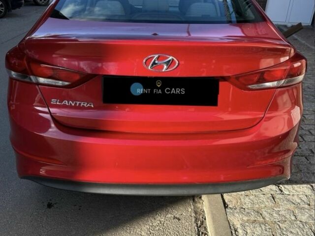 Красный Хендай Элантра, объемом двигателя 2 л и пробегом 170 тыс. км за 261 $, фото 2 на Automoto.ua