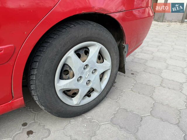 Червоний Хендай Елантра, об'ємом двигуна 1.98 л та пробігом 555 тис. км за 2500 $, фото 14 на Automoto.ua