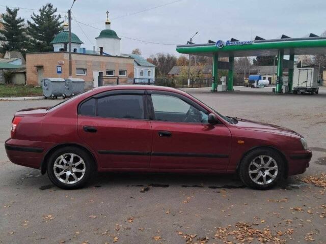 Красный Хендай Элантра, объемом двигателя 1.6 л и пробегом 200 тыс. км за 3200 $, фото 12 на Automoto.ua