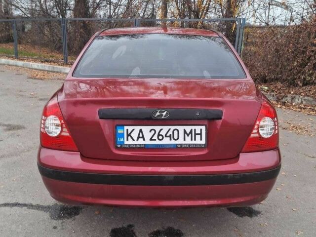 Красный Хендай Элантра, объемом двигателя 1.6 л и пробегом 200 тыс. км за 3200 $, фото 11 на Automoto.ua