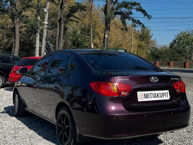 Червоний Хендай Елантра, об'ємом двигуна 0 л та пробігом 200 тис. км за 5900 $, фото 4 на Automoto.ua